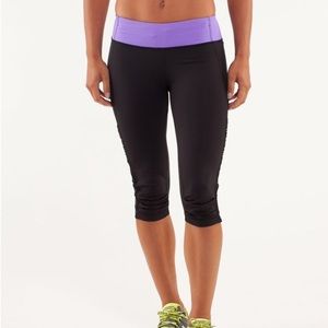 Lululemon Black Purple Crop Leggings